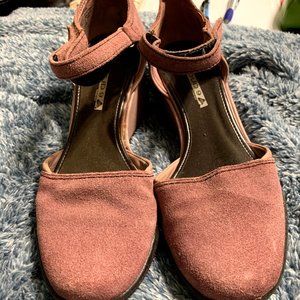 Cloud 9 Mauve Stacked Heel Mary Janes Sz 7